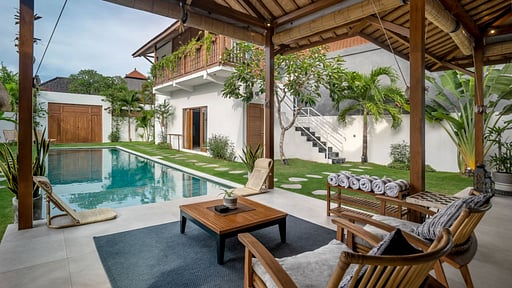 House of Bagera Schwimmbad