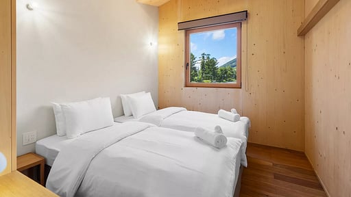 Hupni Chalet Bedroom 2