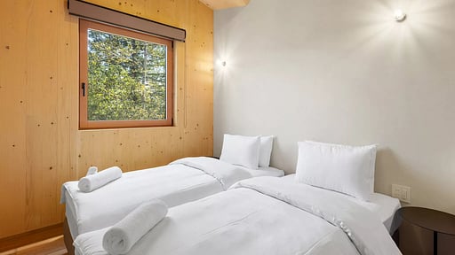 Hupni Chalet Bedroom 4