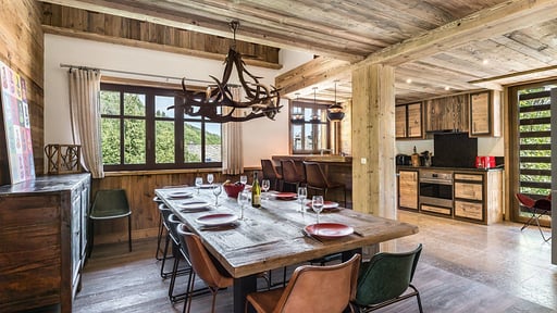 Chalet Hygge Dining area
