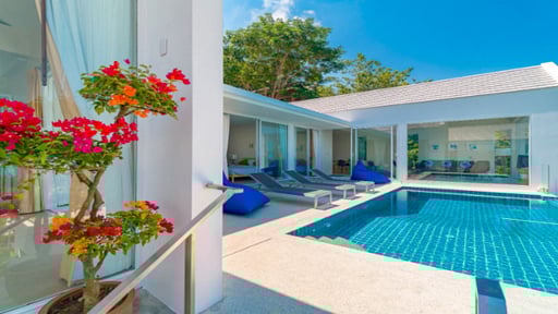 Idillyc V4 Villa Swimming pool