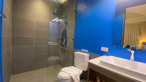 Idyllic V2 Villa Bedroom 2