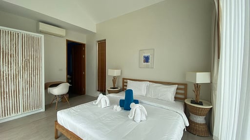 Idyllic V2 Villa Bedroom 2