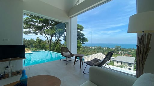 Idyllic V3 Villa Living room