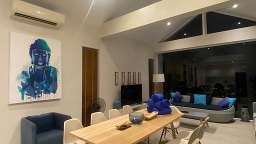 Villa Idyllic V5 Dining area