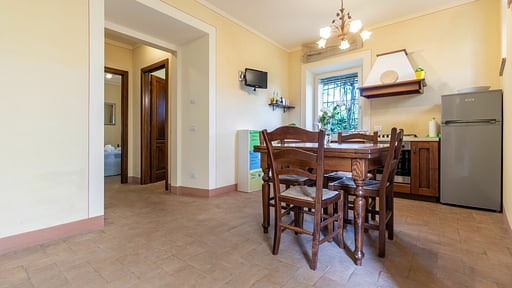 Il Fienile Holiday Home Dining area