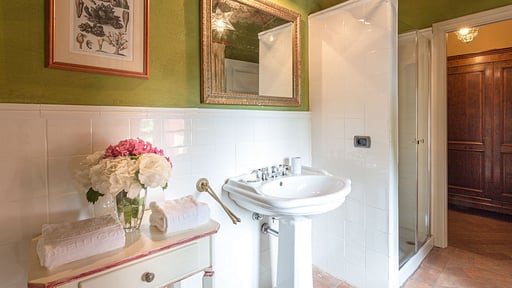 Villa Il Frantoio Bedroom 1