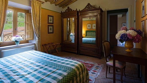Villa Il Frantoio Bedroom 2