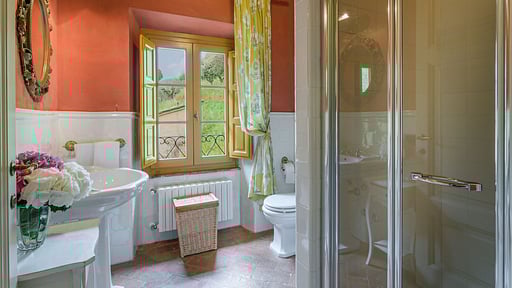 Villa Il Frantoio Bedroom 2