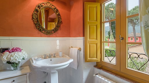 Villa Il Frantoio Bedroom 2