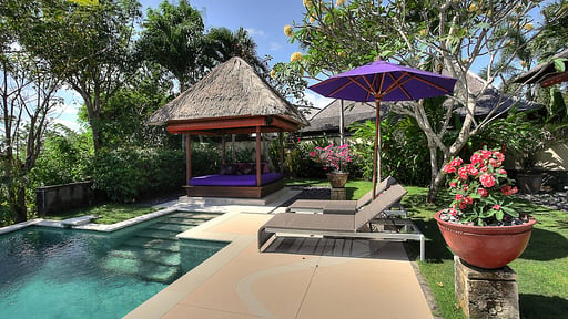 Villa Indah Manis - Bulan Madu Swimming pool