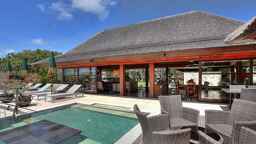 Villa Indah Manis Swimming pool 2