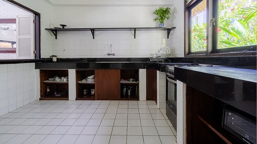 Indies Estate Dining area 3