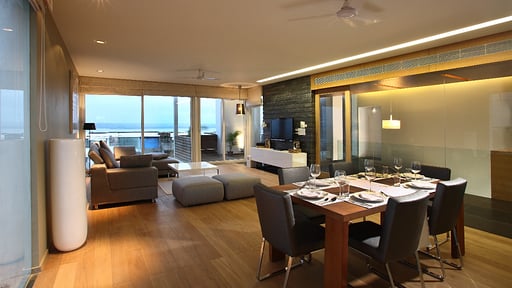 Infiniti Bay Penthouse Dining area