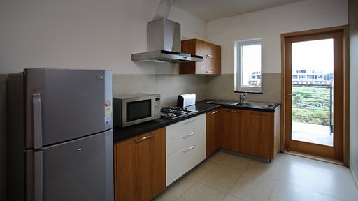 Infiniti Bay Penthouse Kitchen