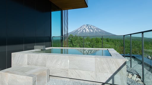 Intuition Yotei Penthouse Residence Jacuzzi