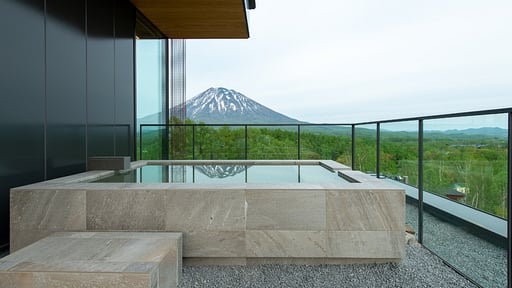 Intuition Yotei Penthouse Residence Jacuzzi