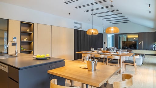 Iori Niseko Chalet Dining area