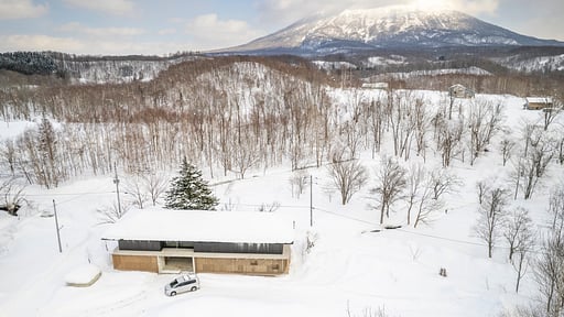 Iori Niseko Chalet Surroundings