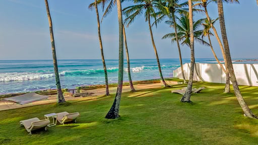 Ishq Talpe Villa Others