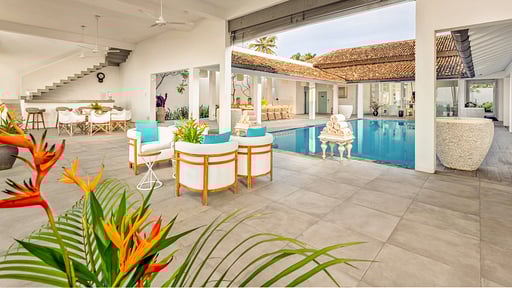 Ishq Talpe Villa Terrace/Veranda