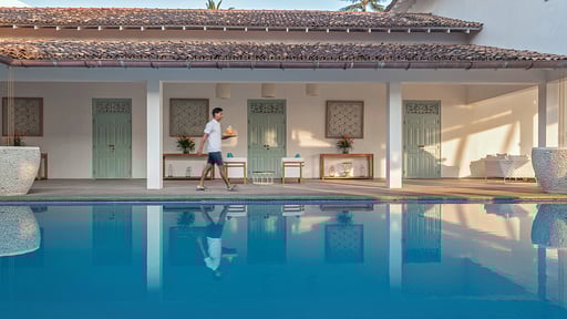 Ishq Talpe Villa Swimming pool