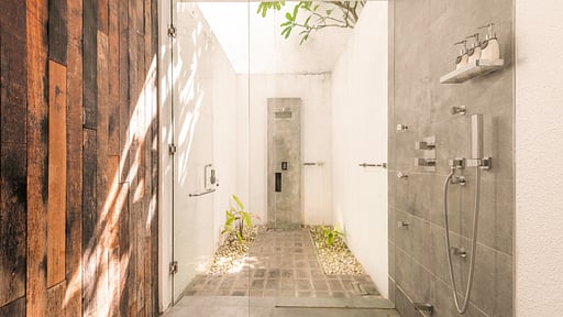 Ishq Talpe Villa Bedroom 2