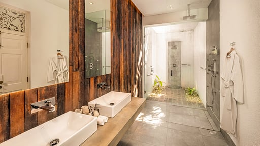 Ishq Talpe Villa Bedroom 3