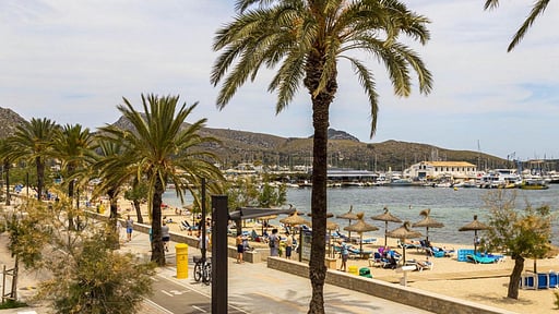 Ivory Apartment Surroundings