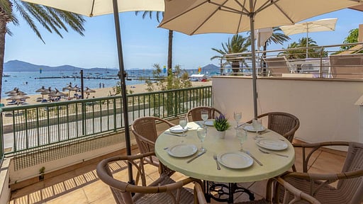 Ivory Apartment Dining area