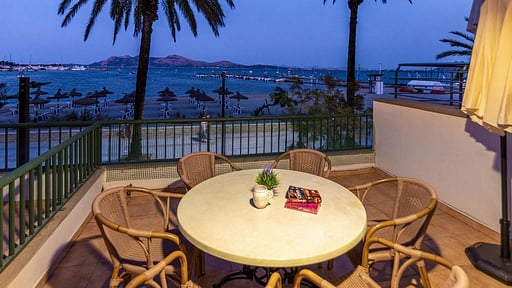 Ivory Apartment Dining area