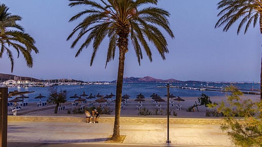 Ivory Apartment Surroundings