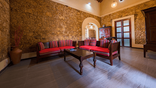 Ivy Beach Villa Living room