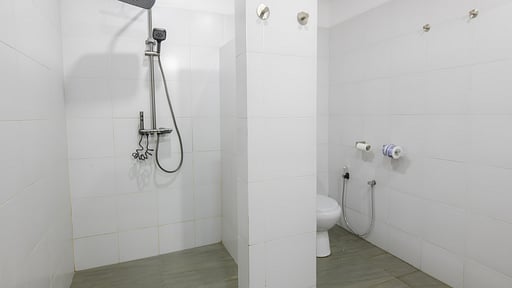 Ivy Beach Villa Bedroom 7