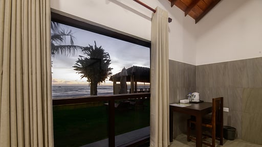 Ivy Beach Villa Bedroom 9