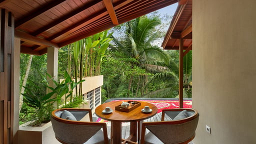 Jannata Villa with Hammock Essecke