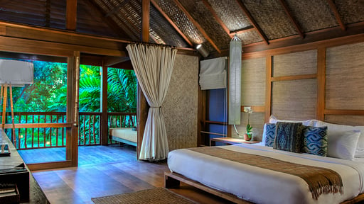 Jeeva Klui Amra Pool Villa Bedroom 1