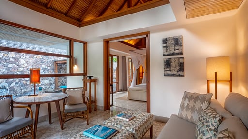Jeeva Santai Deluxe Pool Villa Dining area