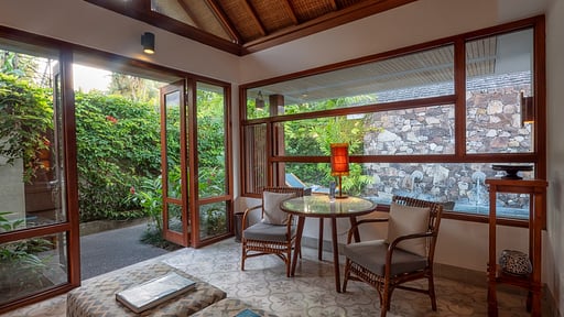 Jeeva Santai Deluxe Pool Villa Dining area