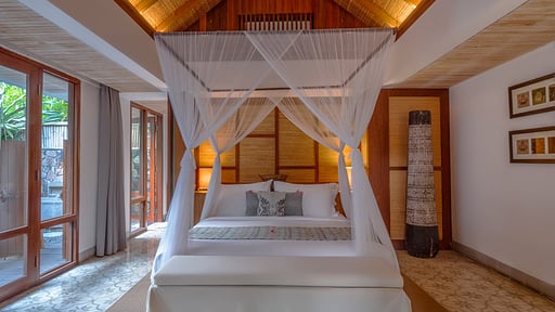 Jeeva Santai Deluxe Pool Villa Bedroom 1