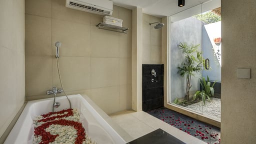 Jerami Pool Villa 1 Bedroom 1
