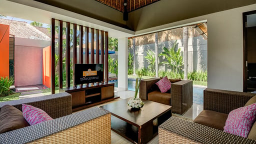 Jerami Royal Pool Villa 1 Salon