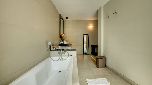 Jerami Pool Villa 3 Bedroom 2