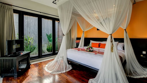Jerami Pool Villa 3 Bedroom 1