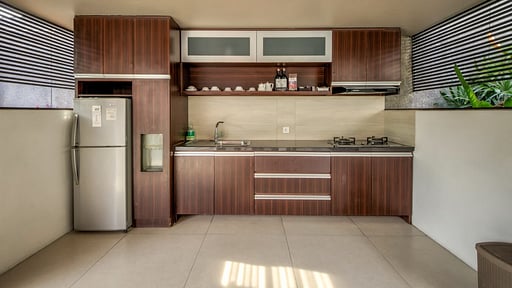 Jerami Pool Villa 3 Kitchen