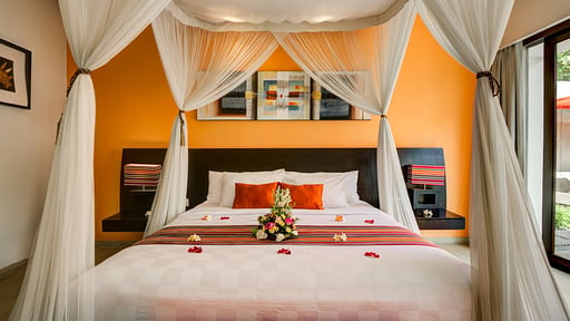 Jerami Royal Pool Villa 3 Bedroom 1