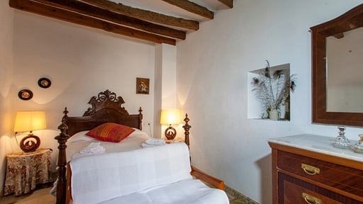 Jesus Townhouse Bedroom 2