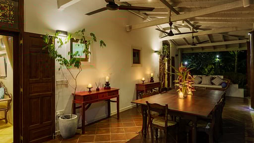 JH Villa Dining area