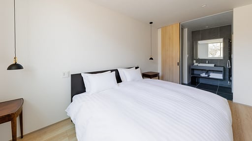 Jolie Maison Chalet Bedroom 1