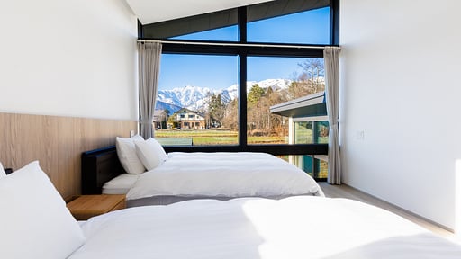 Jolie Maison Chalet Bedroom 2